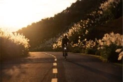 Eclairage Recon HL 200 10 Eclairage Recon HL 200 -Magasin D'Équipement De Vélo Professionnel DSCF7791