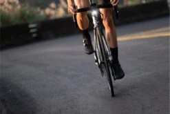 Eclairage Recon HL 100 -Magasin D'Équipement De Vélo Professionnel DSCF9714